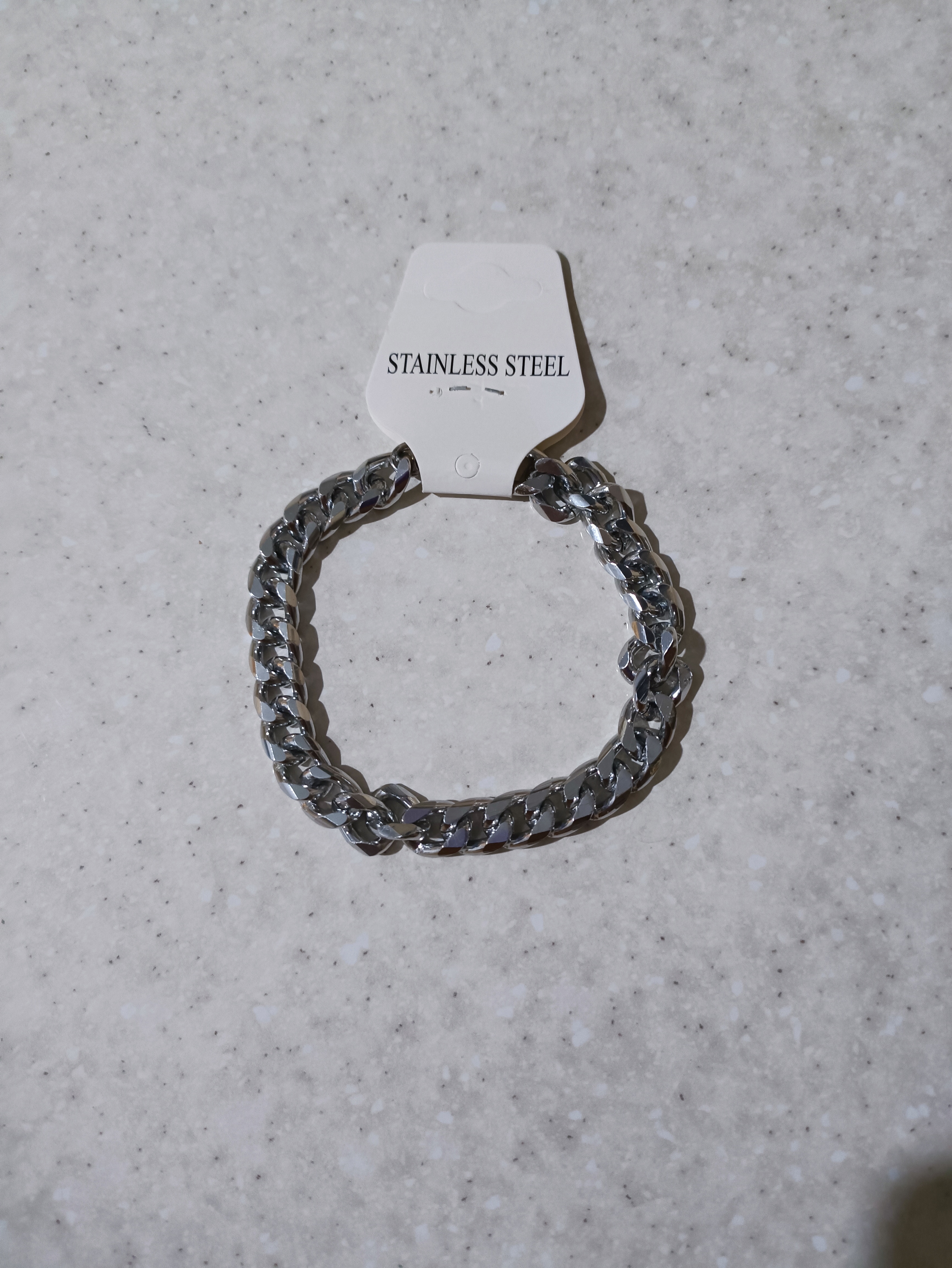 دستبند کارتیر